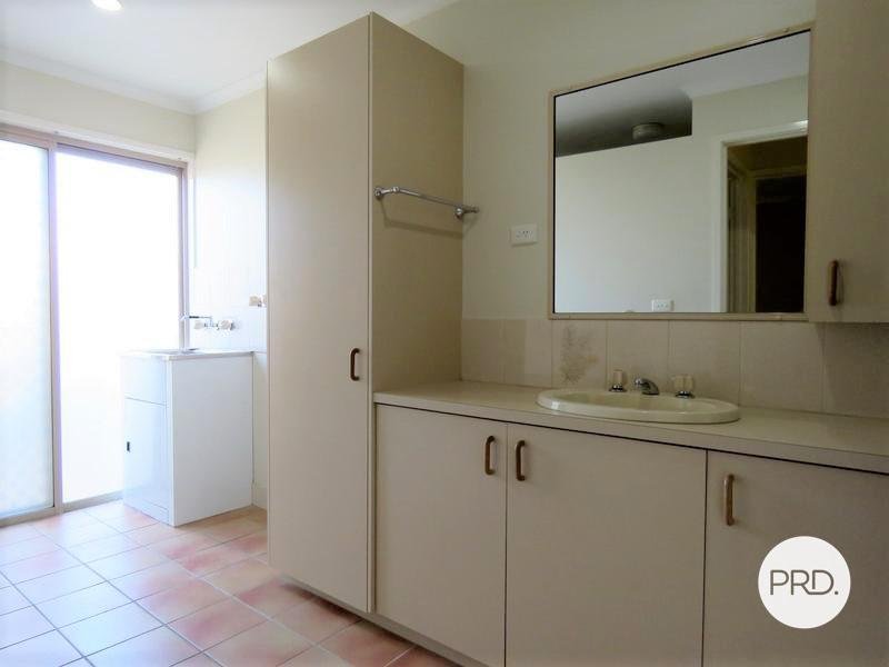 1/6 Graetz Court LAVINGTON 10