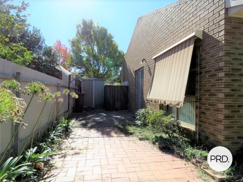 1/6 Graetz Court LAVINGTON 13