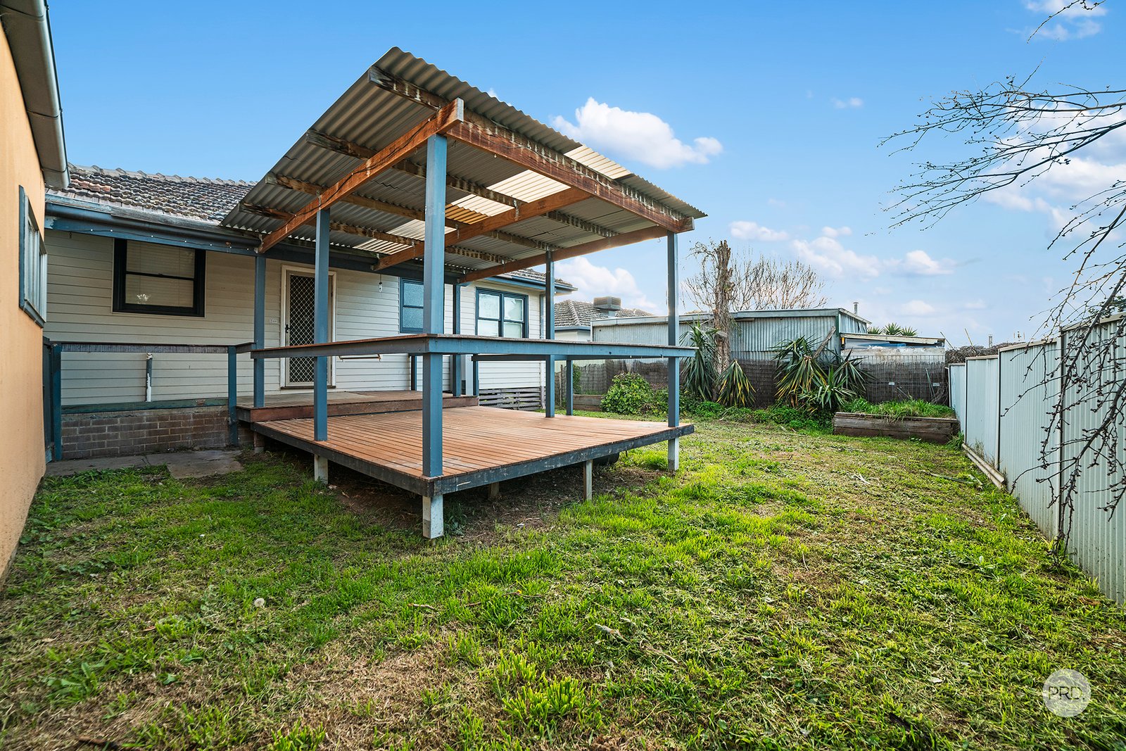 16 Green Street LONG GULLY 11