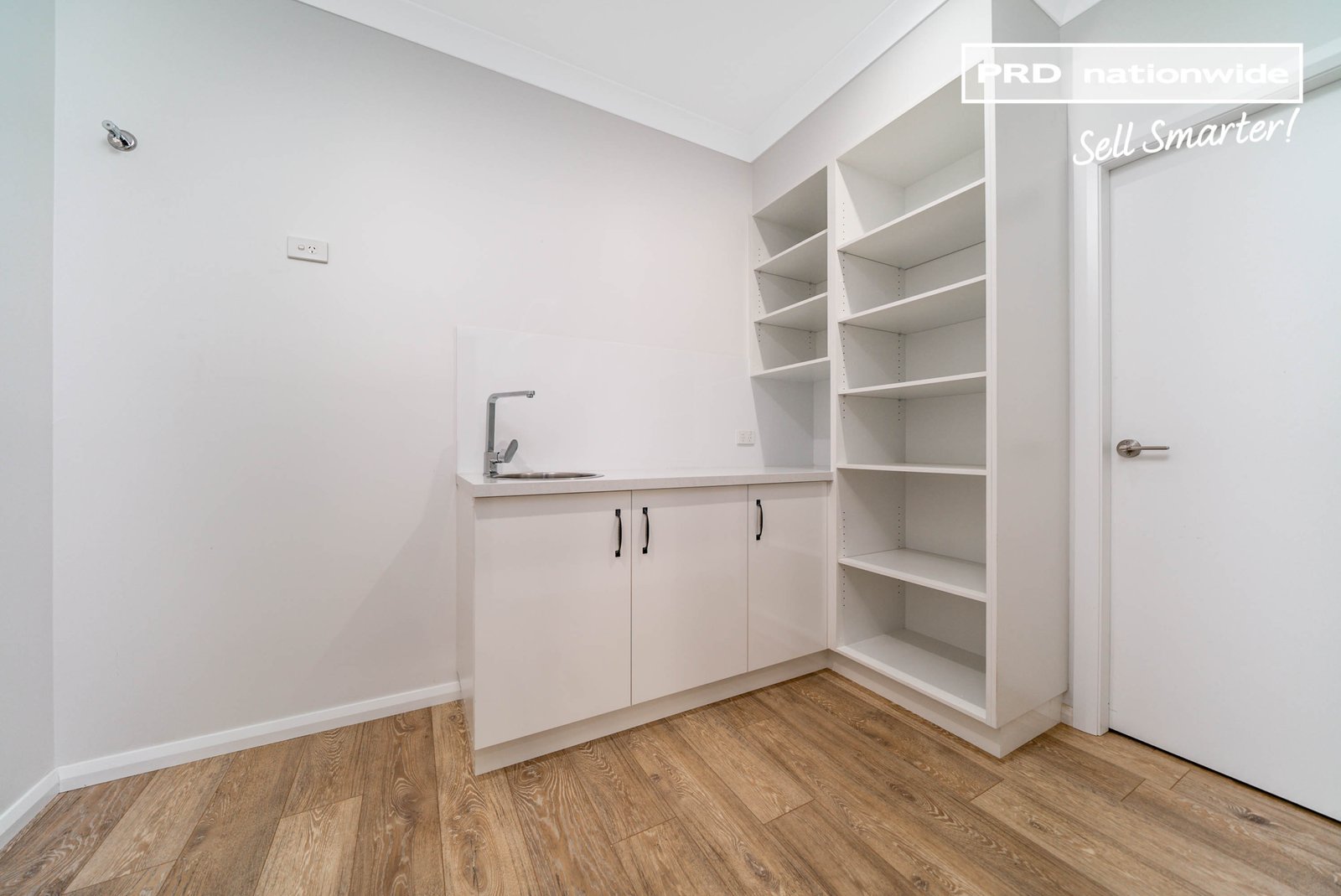 16 Greenway Street LLOYD 13