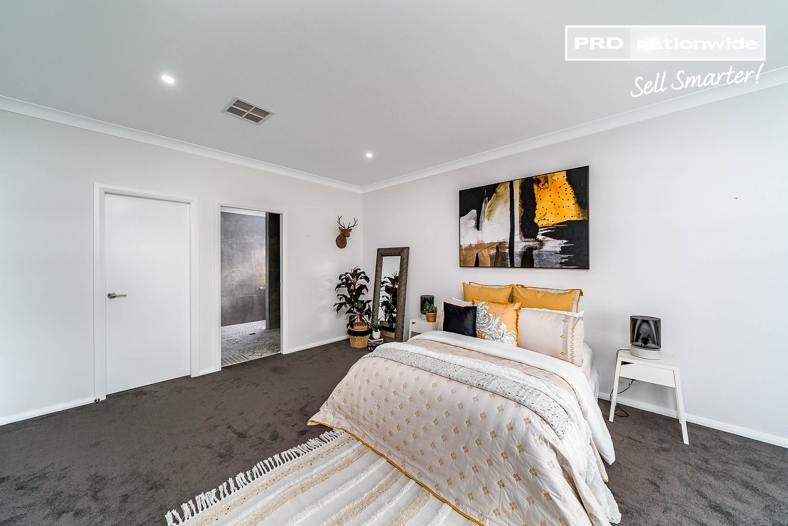 16 Greenway Street LLOYD 14