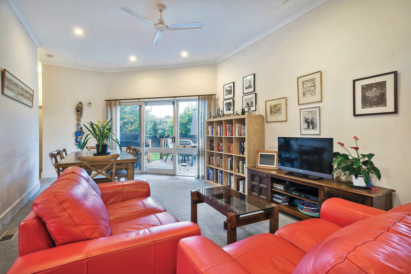 16 Grosvenor Parade, Balwyn, VIC