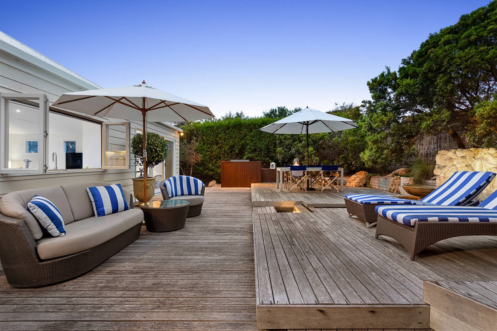 Real Estate and Property in 16 Gulls Way, Sorrento, VIC