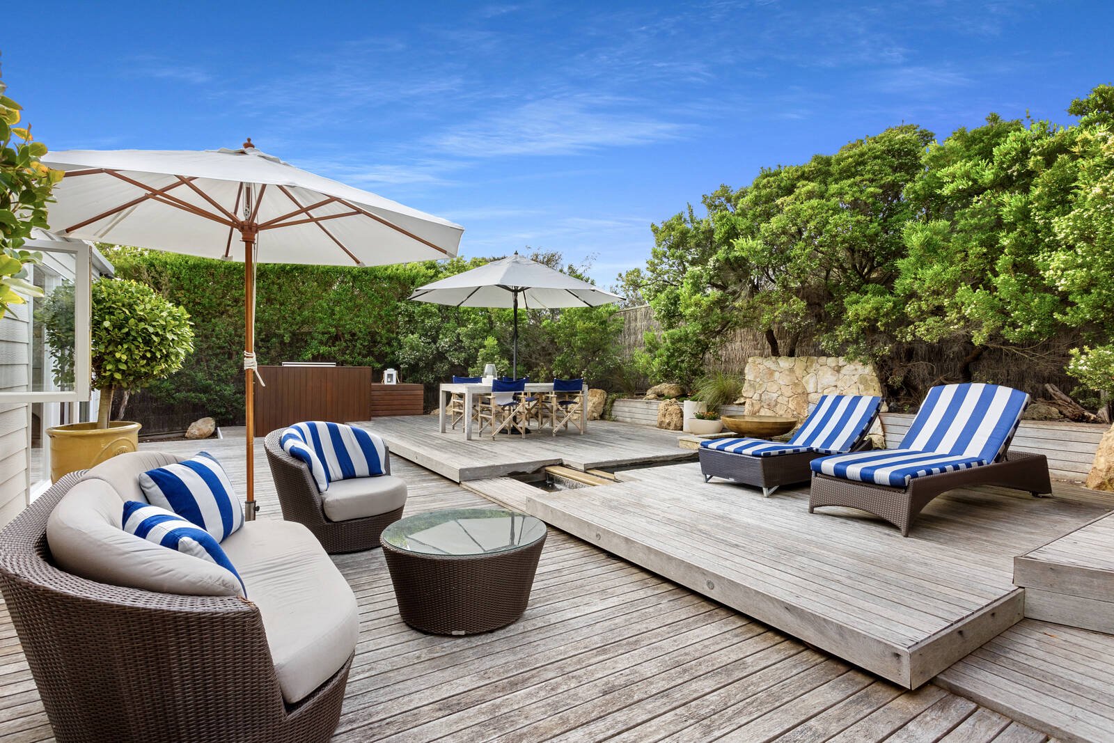 Real Estate and Property in 16 Gulls Way, Sorrento, VIC