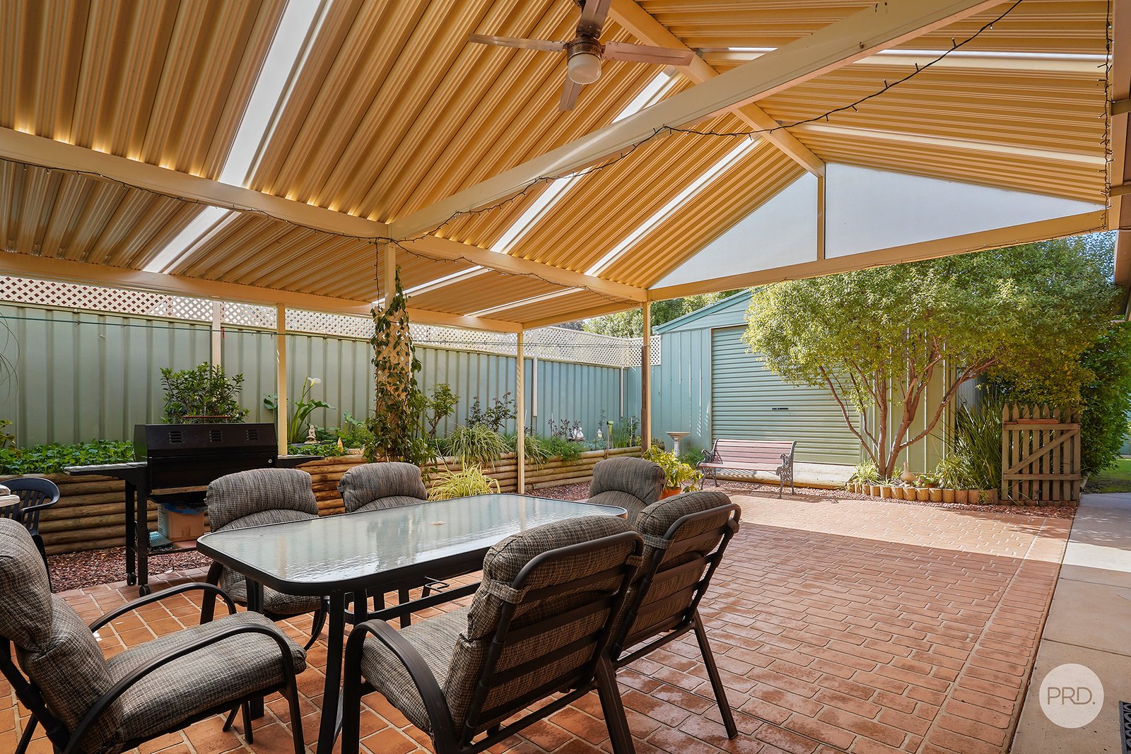 16 Gundry Street LONG GULLY 12