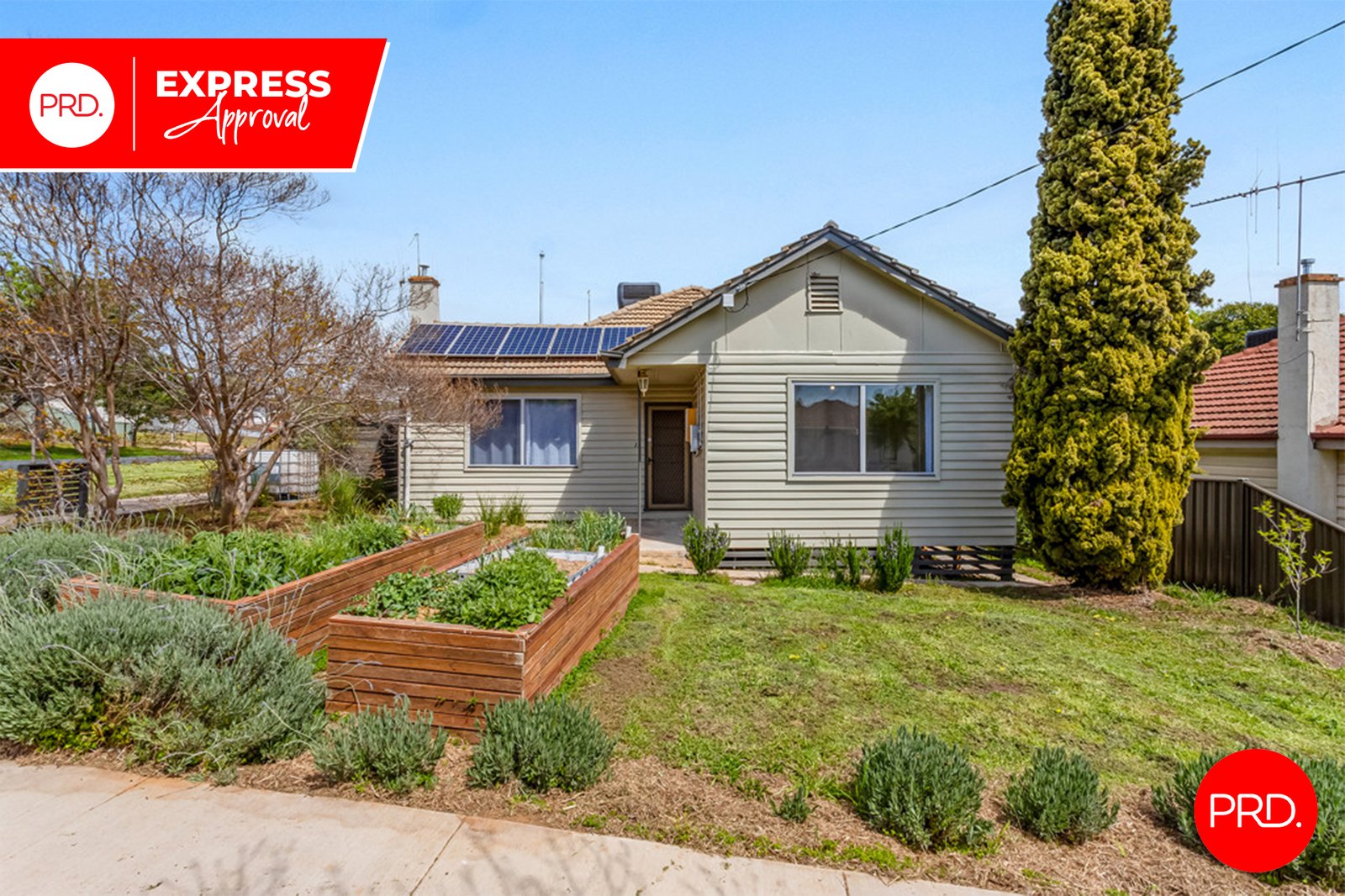 16 Guthrie St  KANGAROO FLAT 1