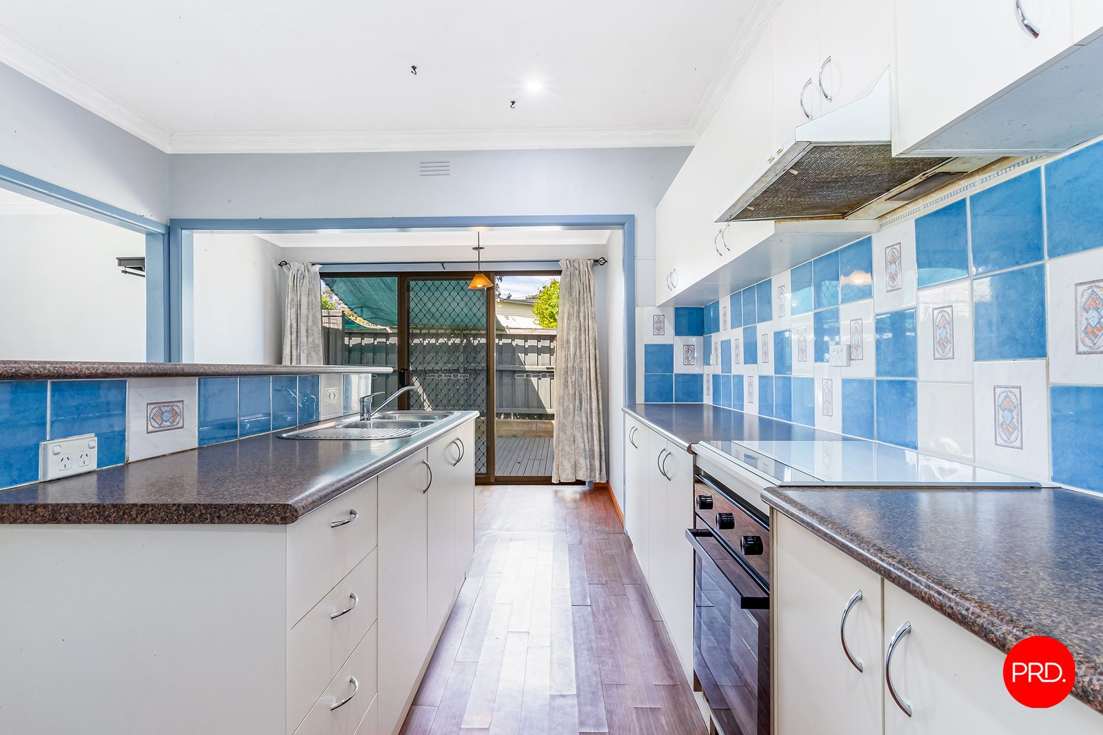 16 Guthrie St  KANGAROO FLAT 3