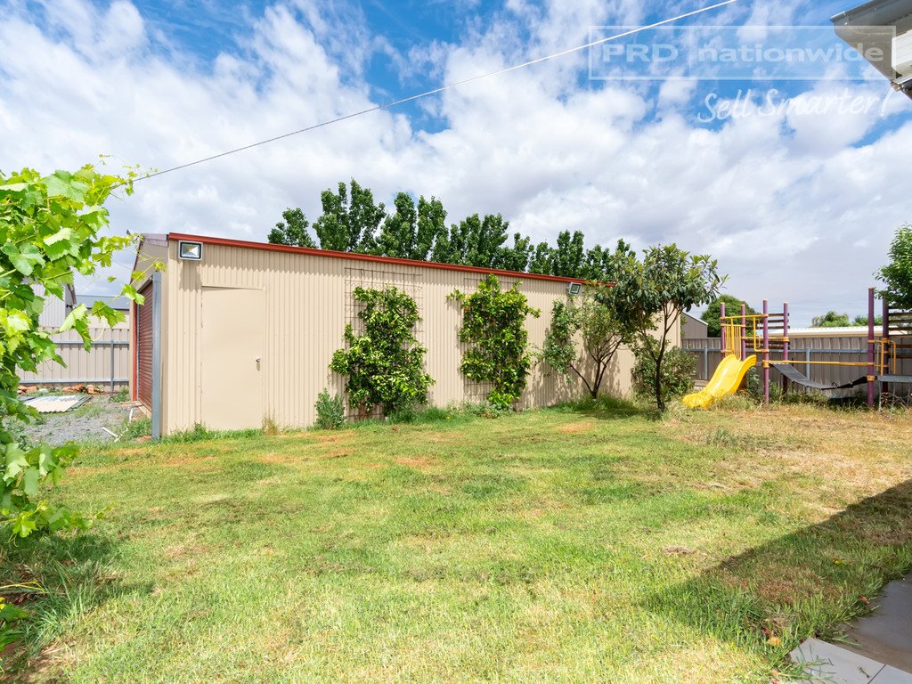16 Guttler Street URANQUINTY 11