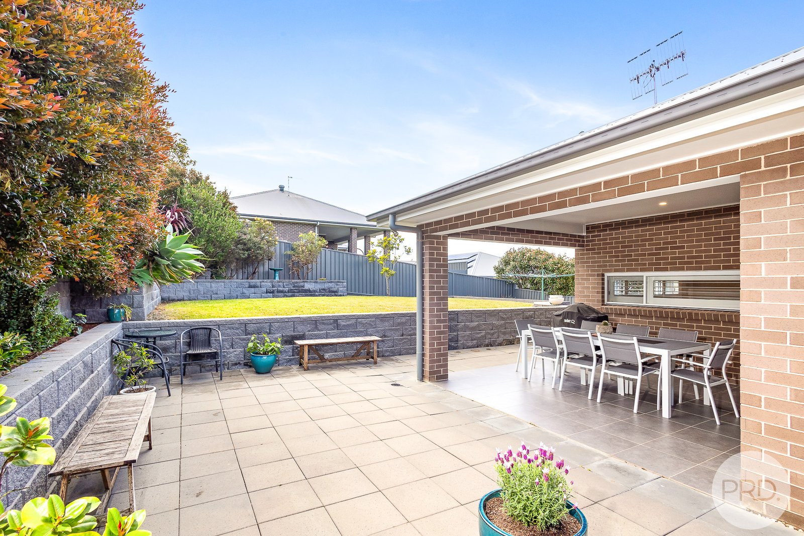 16 Guyang Street CORLETTE 11