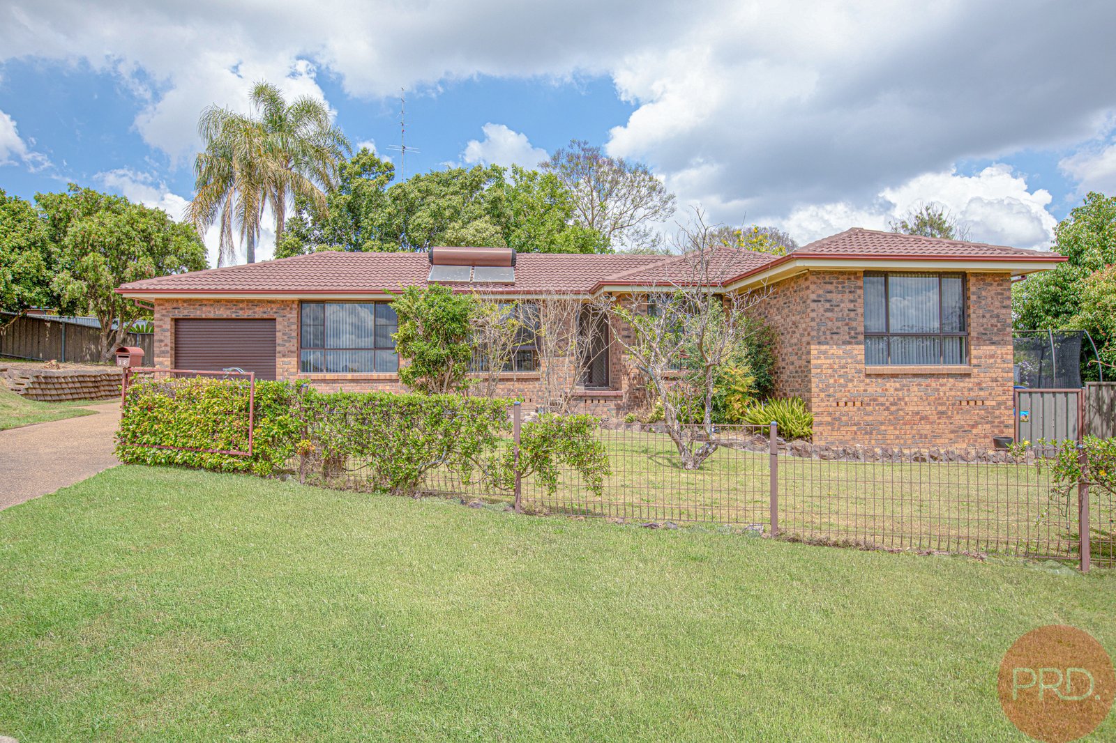 16 Hague Street RUTHERFORD 28