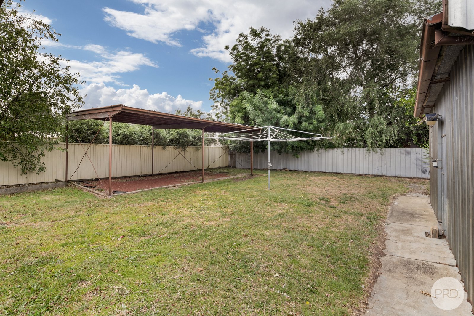 16 Halbert Street WENDOUREE 11