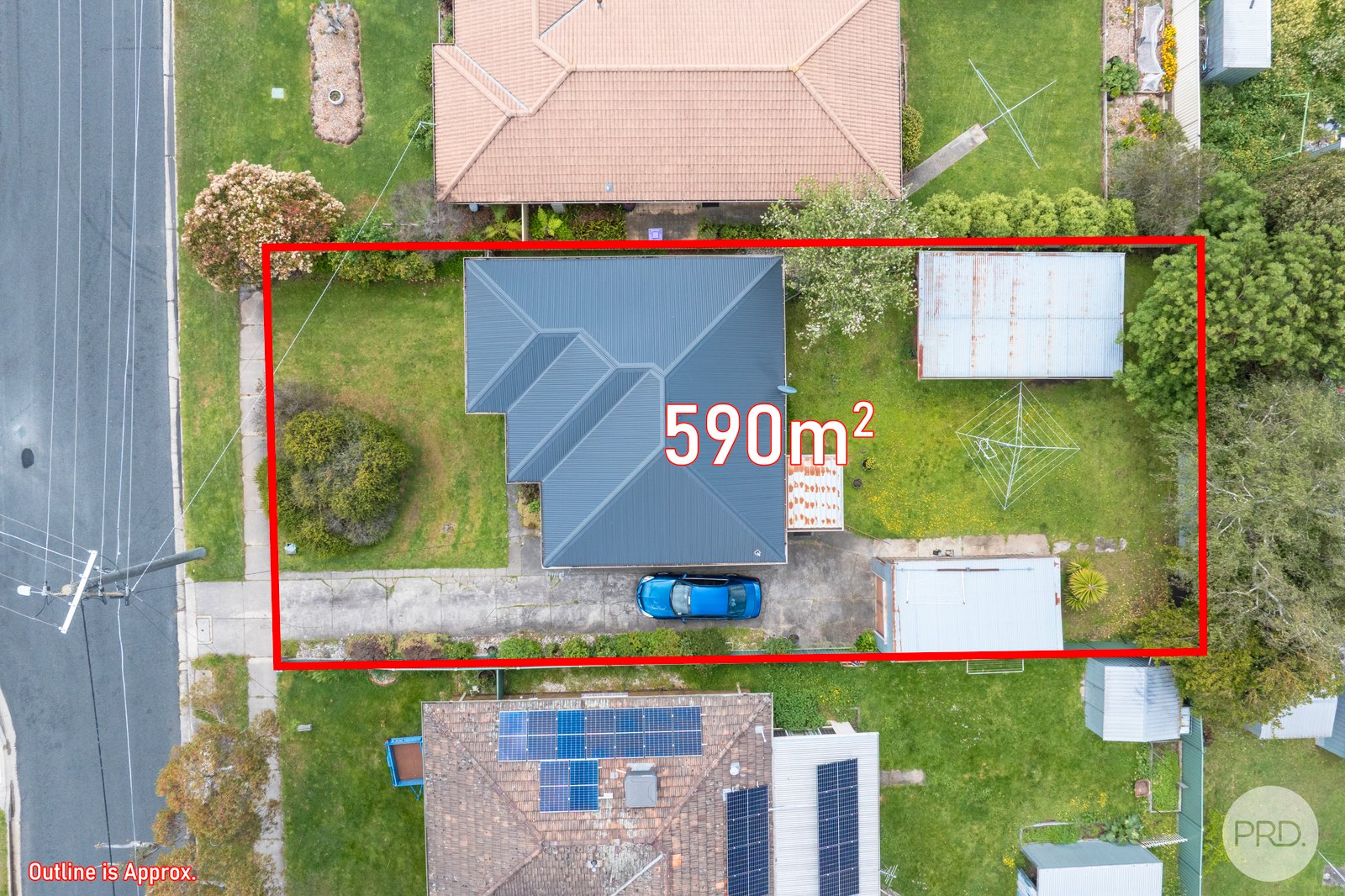 16 Halbert Street WENDOUREE 2