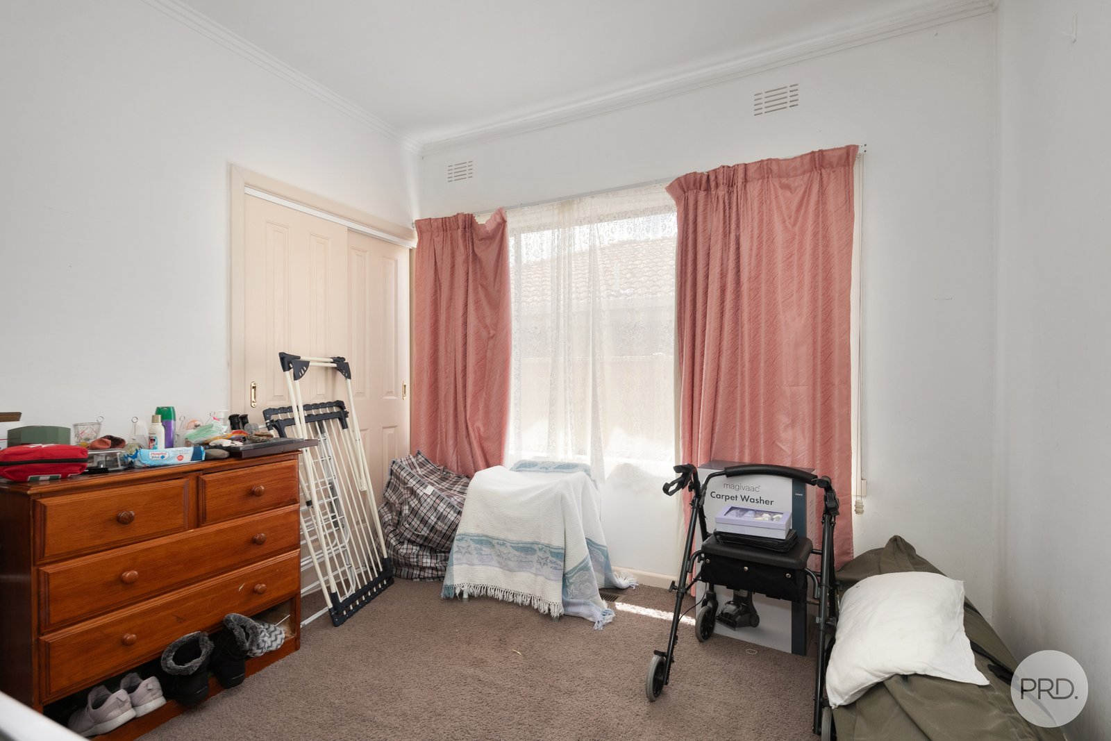 16 Halbert Street WENDOUREE 9