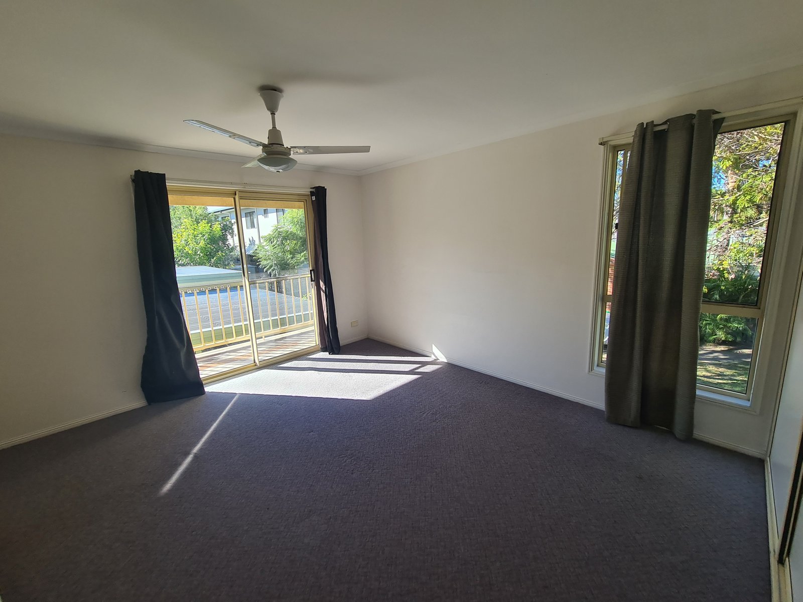 1/6 HAMPTON Drive TANNUM SANDS 10
