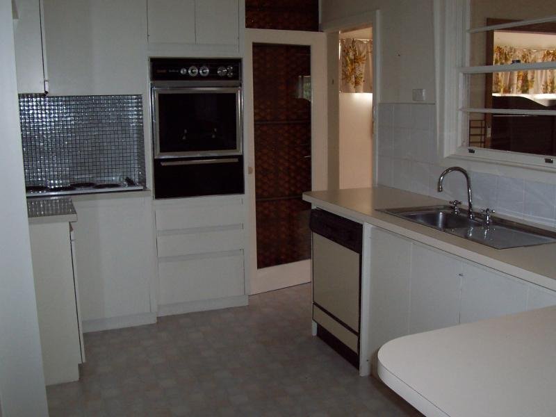 Gallery: 16 Hampton Parade