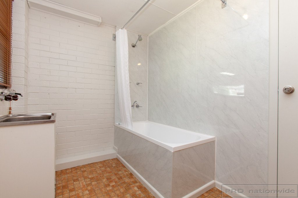 16 Hanson Close EAST MAITLAND 24