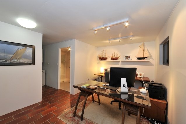 16 Harbour Avenue SHUTE HARBOUR 10