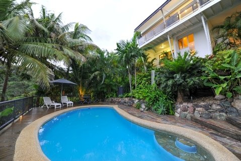 16 Harbour Avenue SHUTE HARBOUR 19