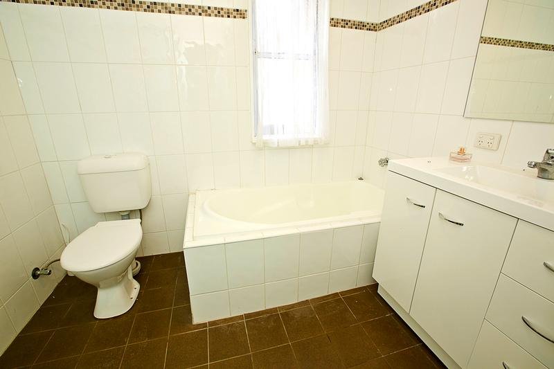 16 Hargrave Street KINGSWOOD 4