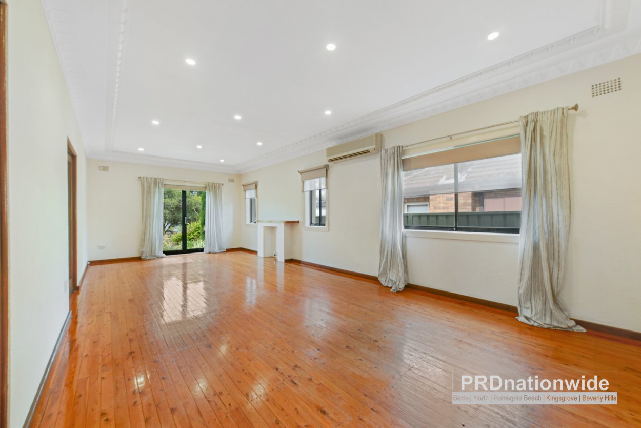 16 Harslett Crescent BEVERLEY PARK 3