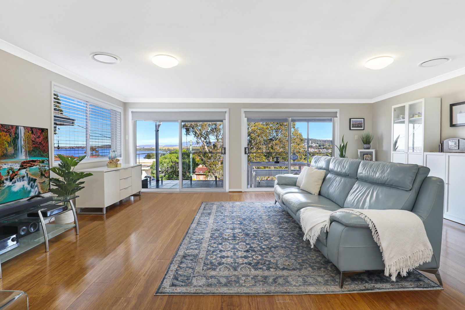 16 Hayward Street KANAHOOKA 1