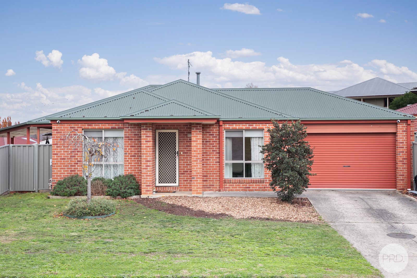 16 Heales Street MOUNT PLEASANT 1