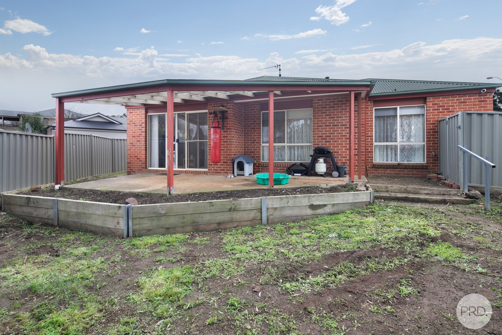 16 Heales Street MOUNT PLEASANT 9