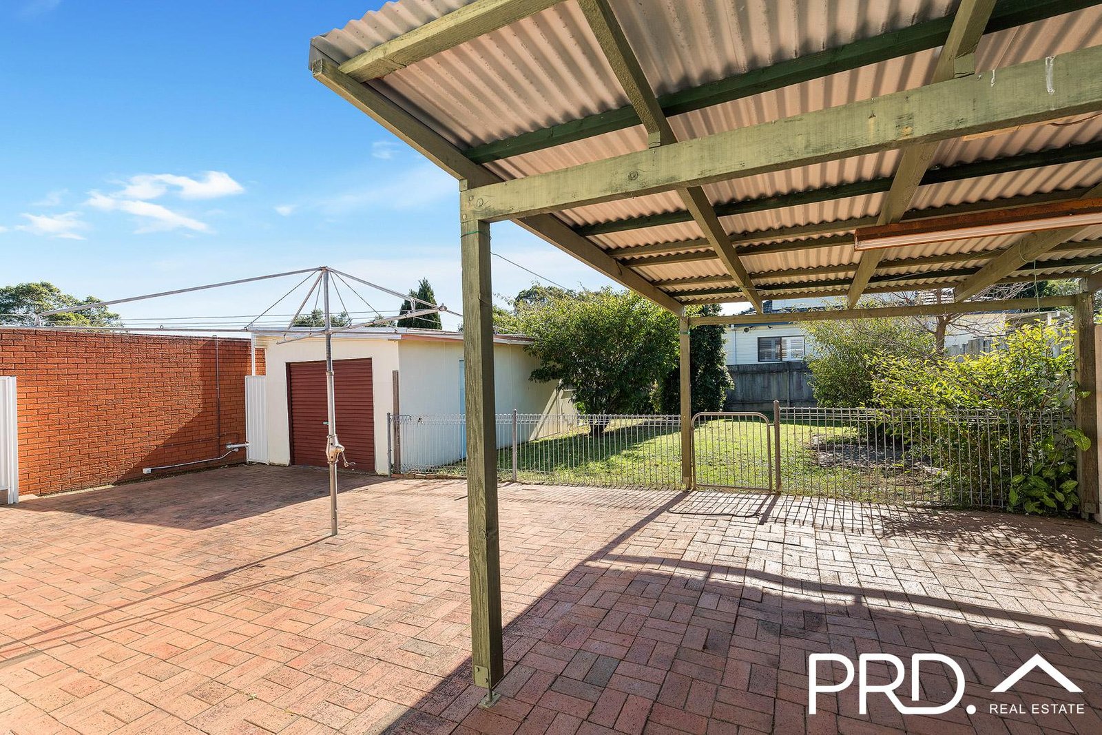 16 Henderson Avenue PANANIA 7
