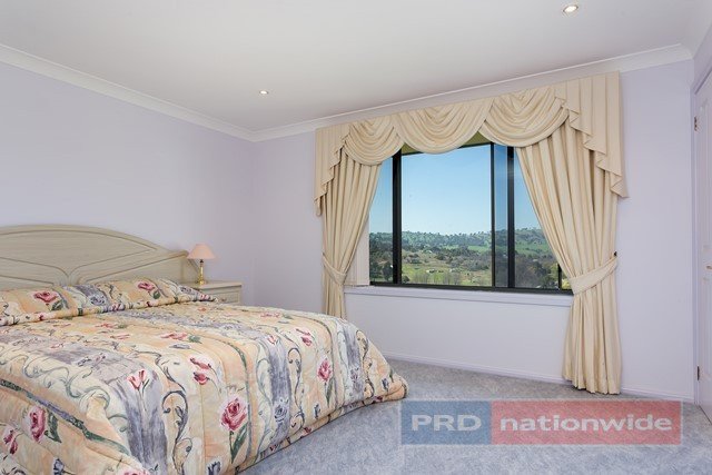 16 Henry Street ADELONG 12