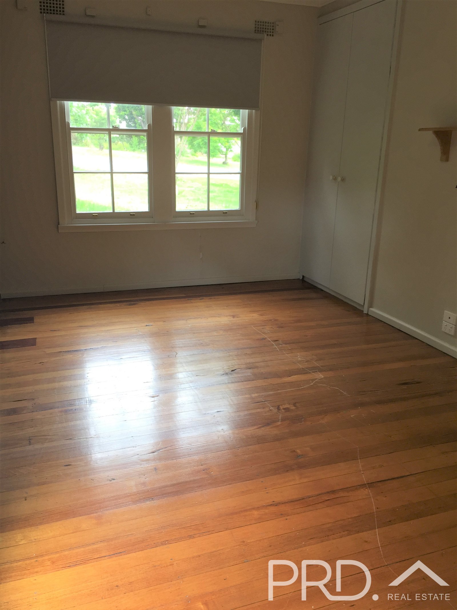 16 Herbert St  TUMUT 10