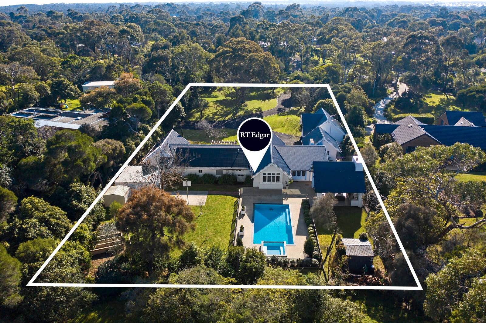 Real Estate and Property in 16 Hillson Grove, Ocean Grove, VIC