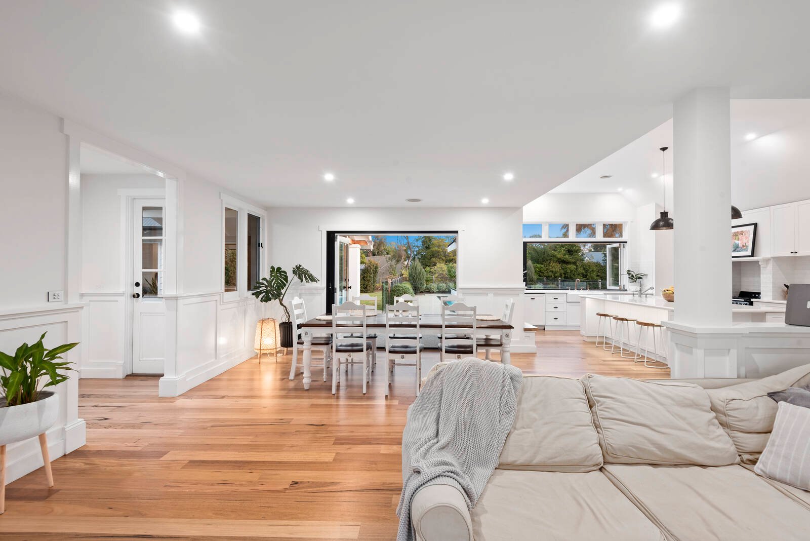 Real Estate and Property in 16 Hillson Grove, Ocean Grove, VIC