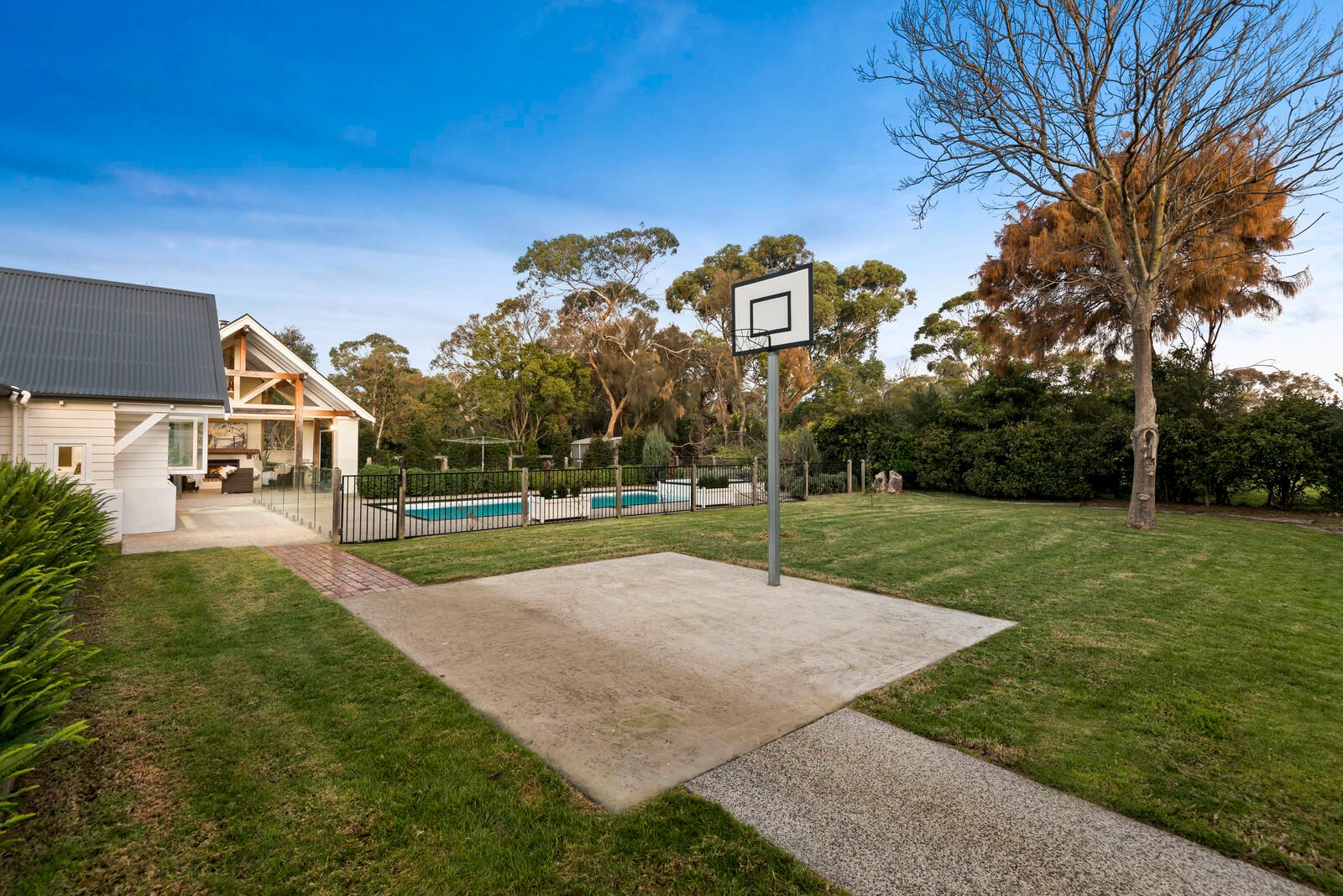 Real Estate and Property in 16 Hillson Grove, Ocean Grove, VIC