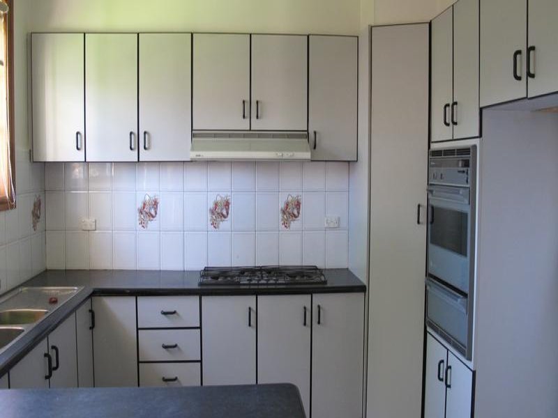 Gallery: 16 Holloway Street