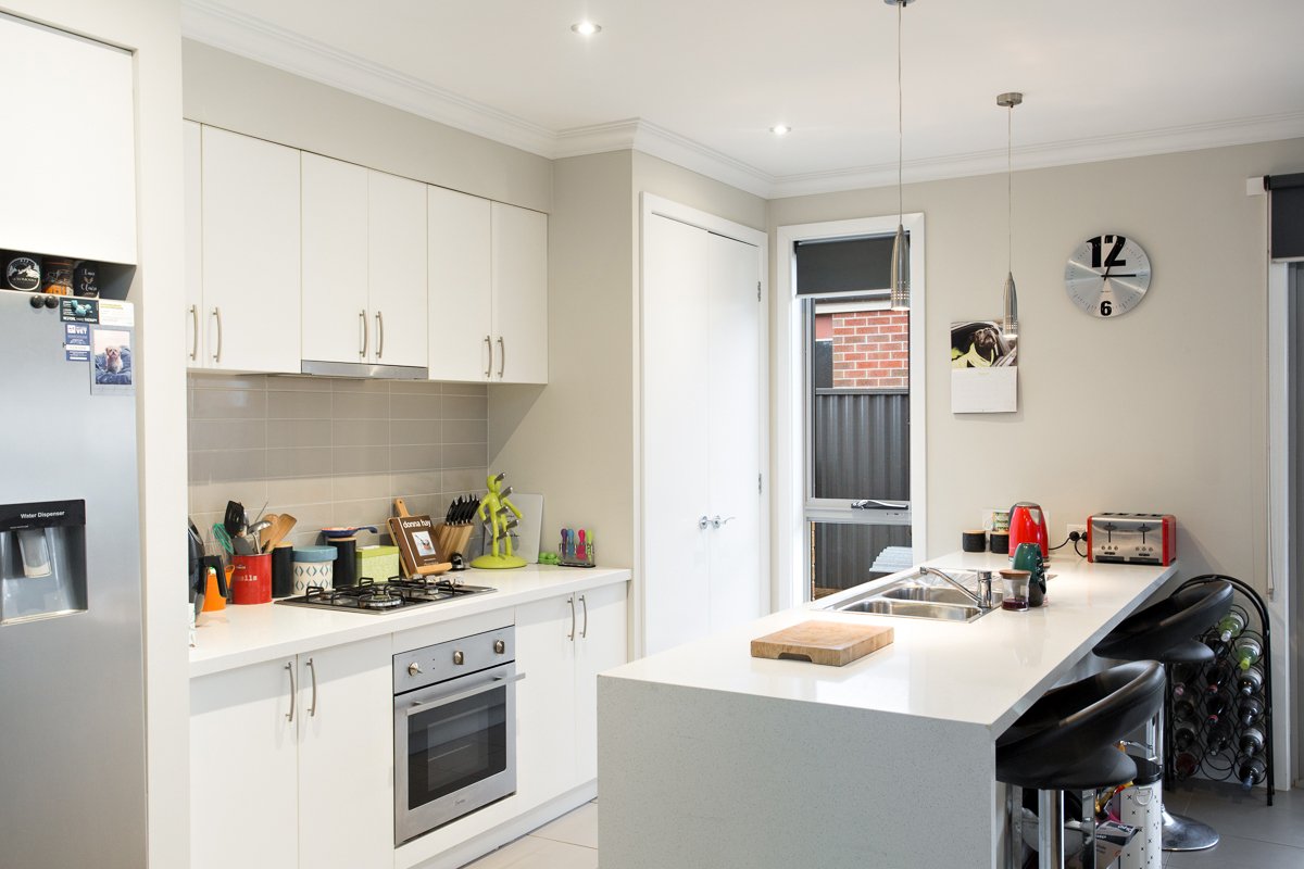 Gallery: 16 Holstein Close