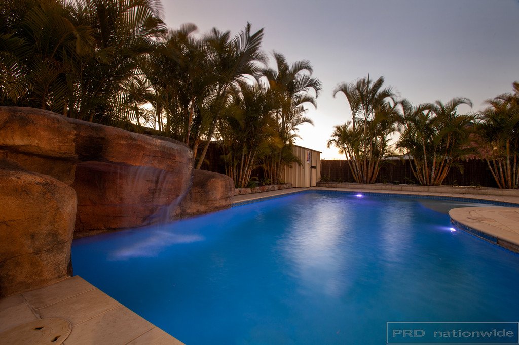 16 Honeyoak Drive ABERGLASSLYN 22