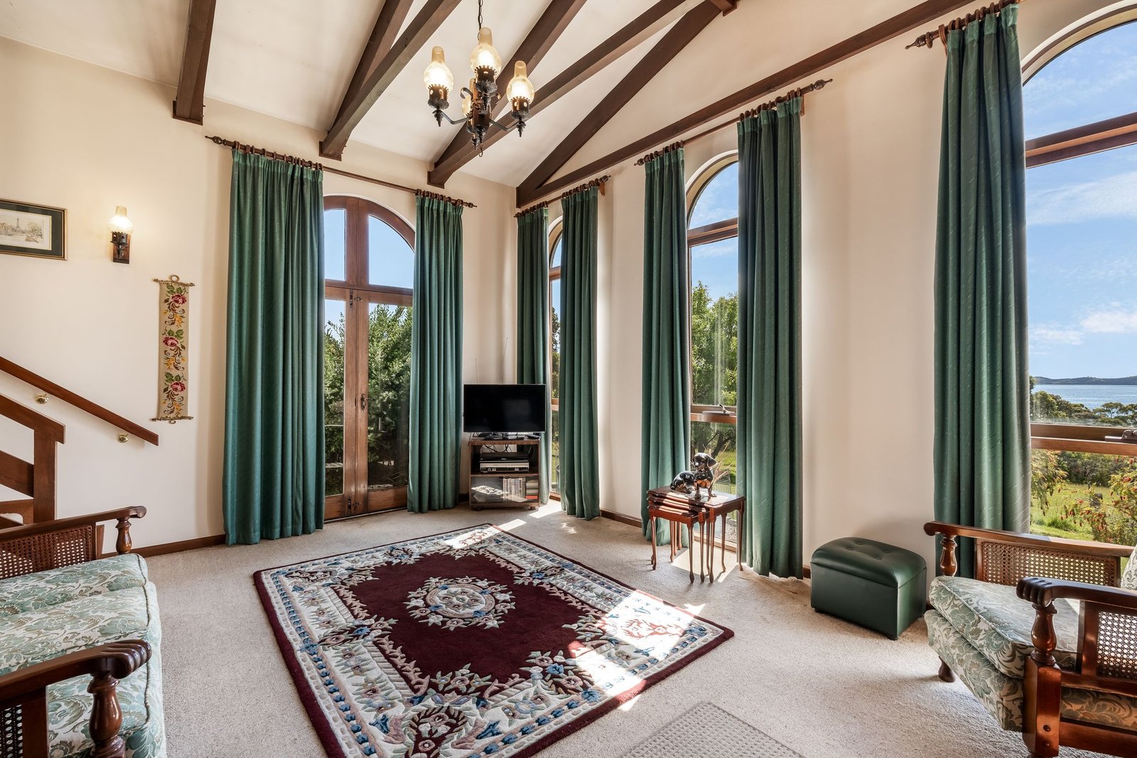 16 Honeys Road FLOWERPOT 13