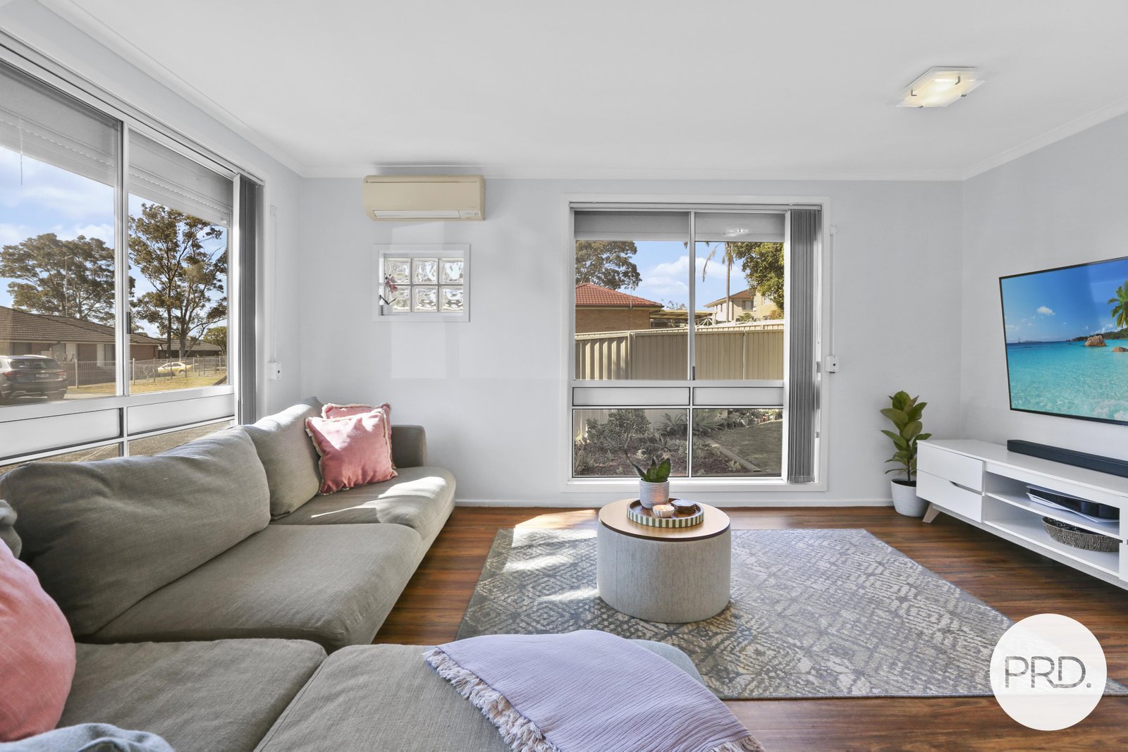 1/6 Horsley Drive HORSLEY 2