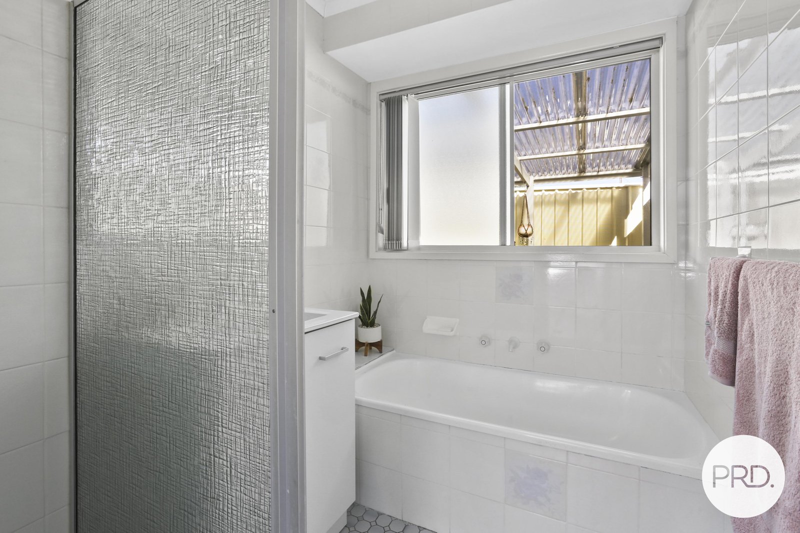 1/6 Horsley Drive HORSLEY 7