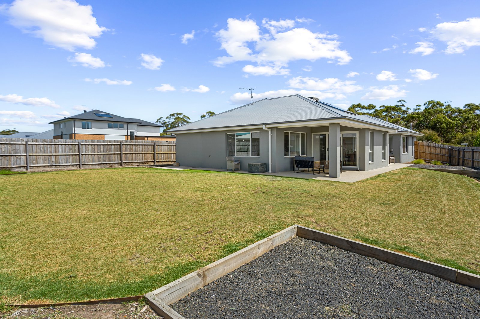 Real Estate and Property in 16 Hovea Grove, New Gisborne, VIC