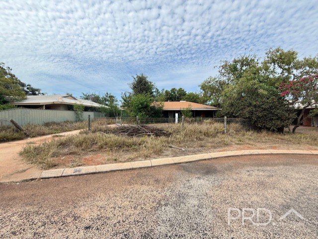 16 Howard Place CABLE BEACH 2