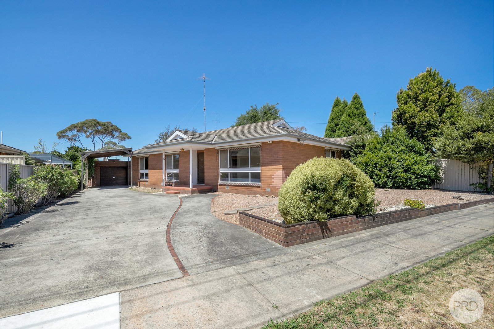 16 Huntington Street WENDOUREE 15