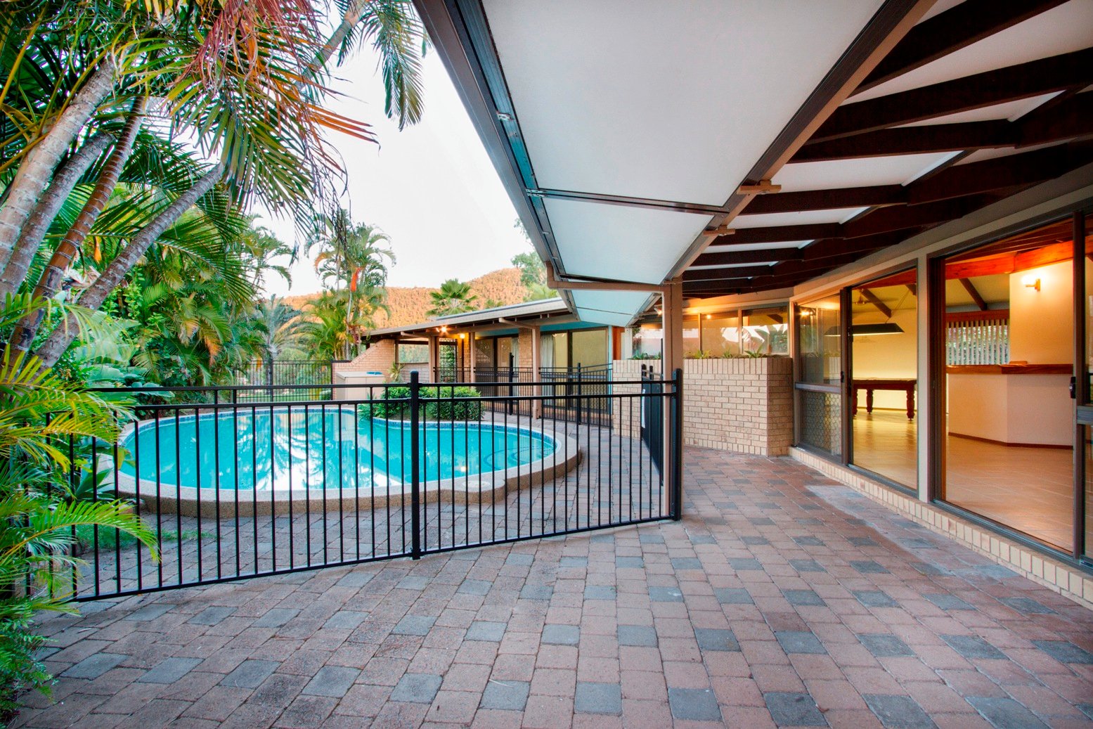 16 Illawong Street CANNONVALE 22