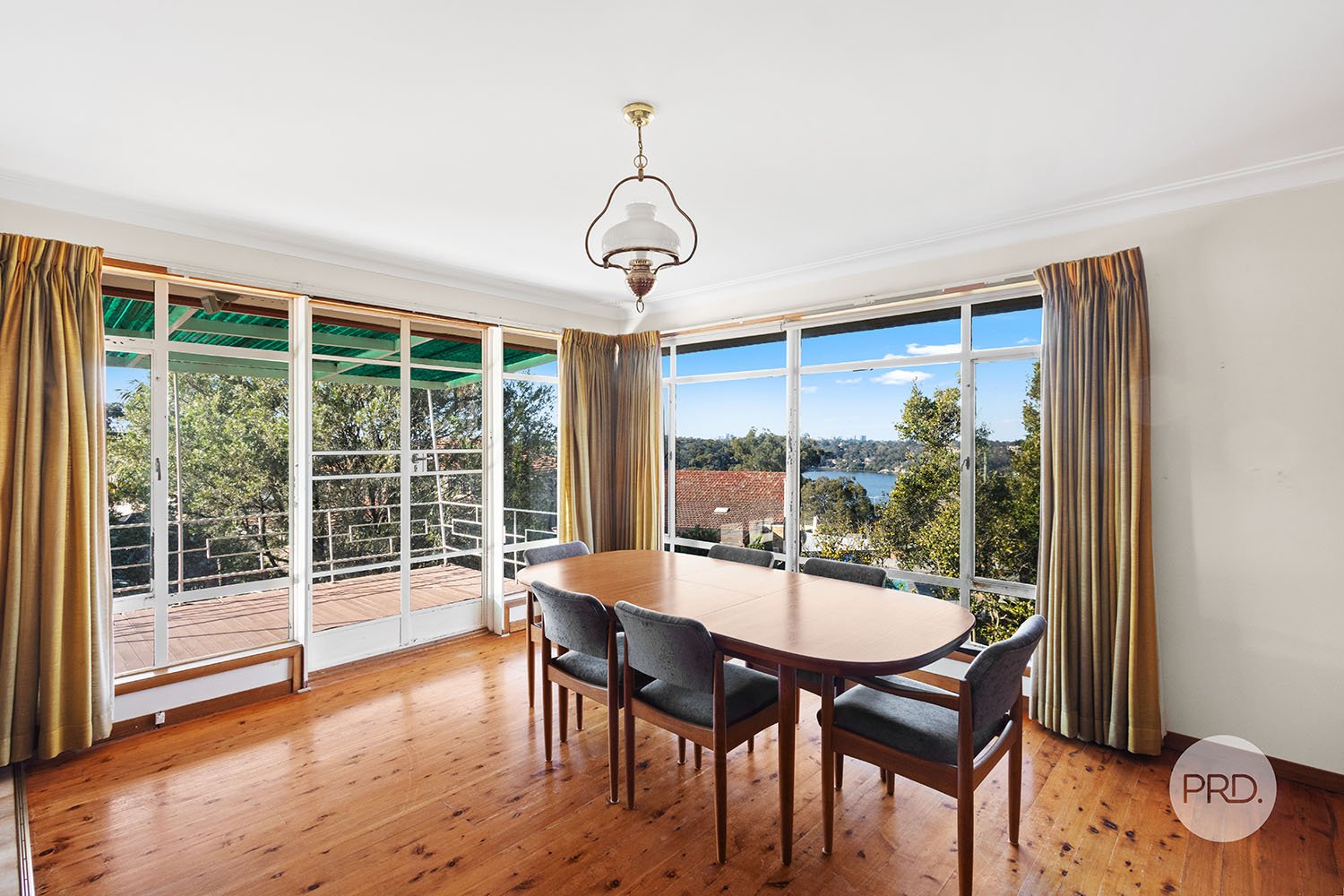 16 Illinga Place LUGARNO 4