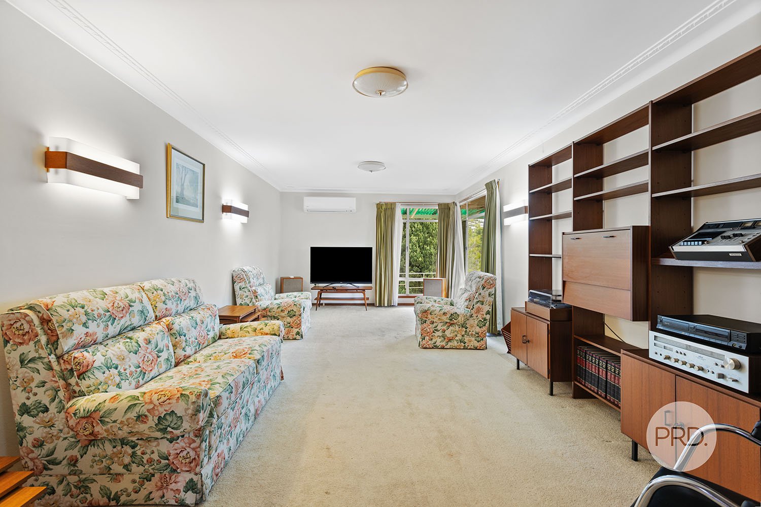 16 Illinga Place LUGARNO 6