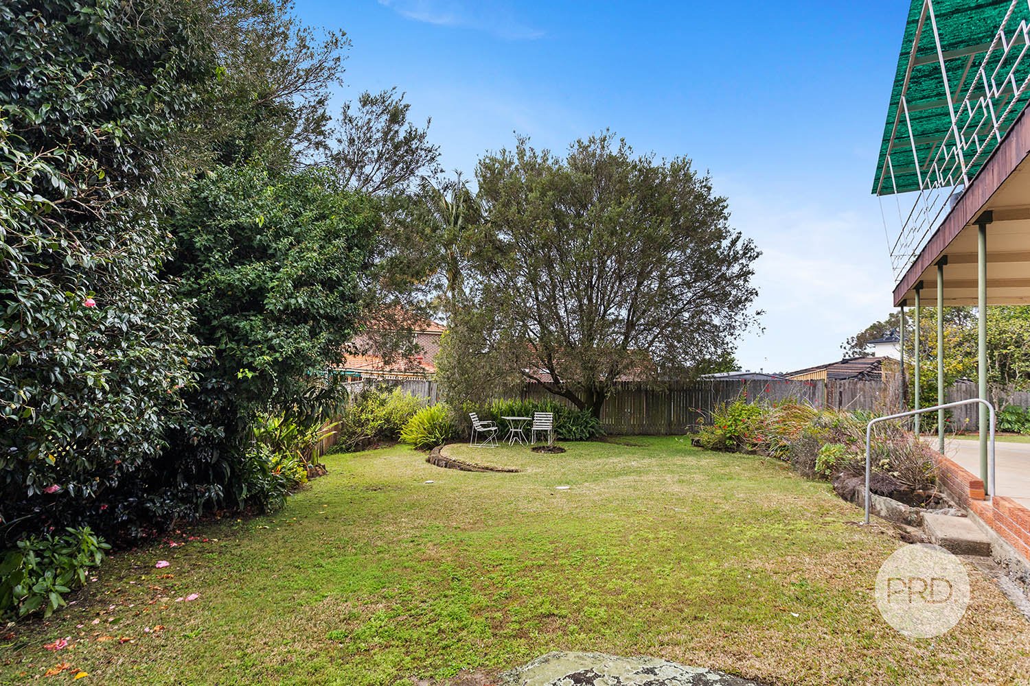 16 Illinga Place LUGARNO 9