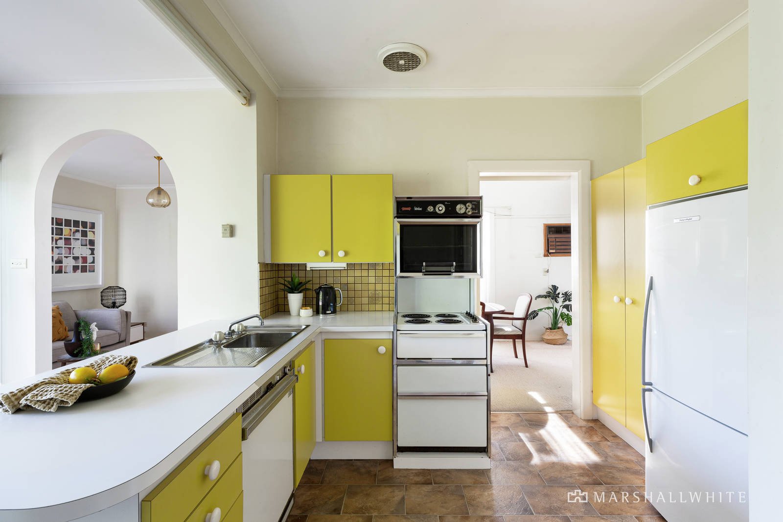 16 Irene Court, Cheltenham, VIC