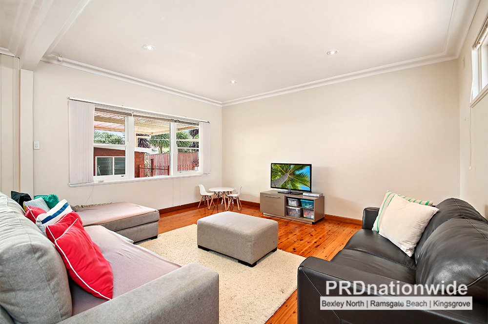 16 Irene Crescent KINGSGROVE 2
