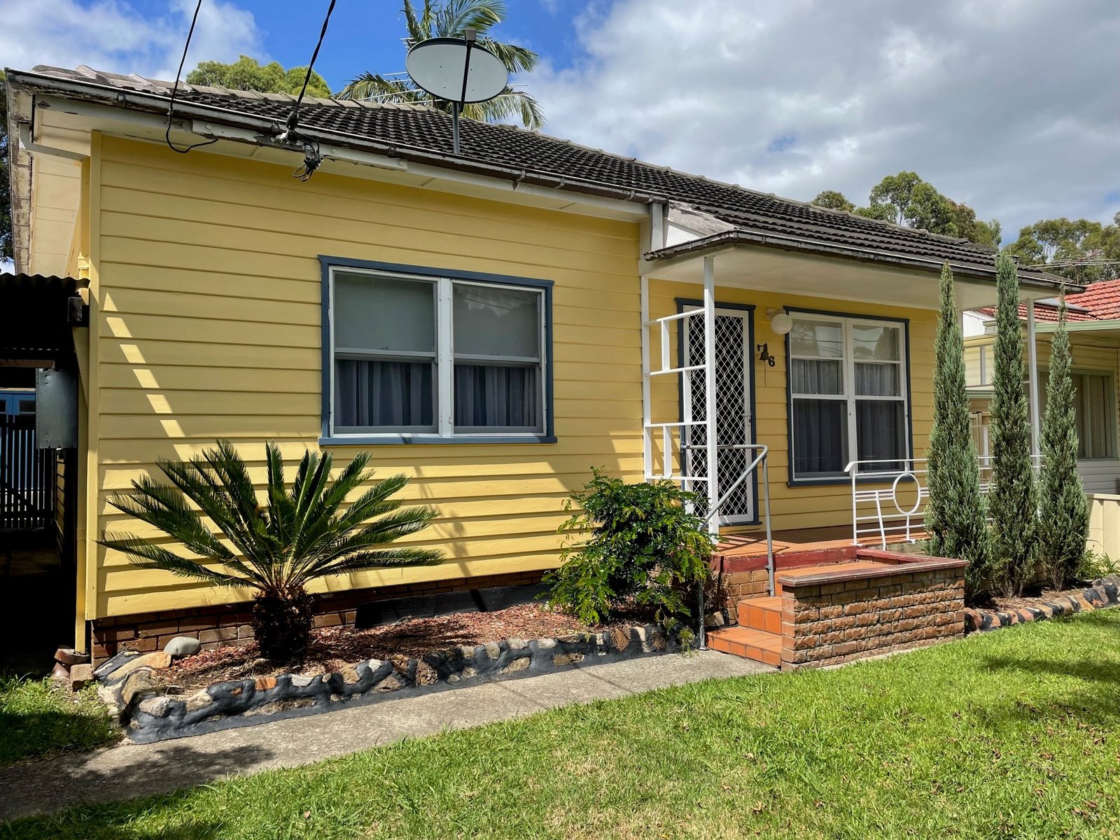 16 Iris Avenue RIVERWOOD 2