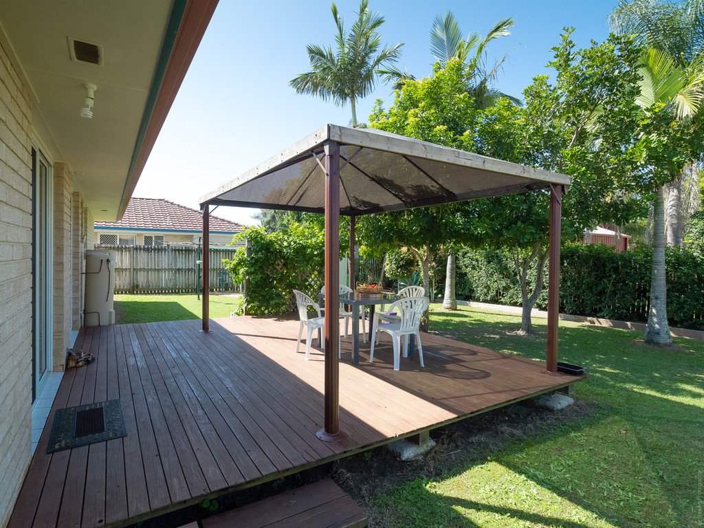 16 Ivybird Court TORQUAY 12